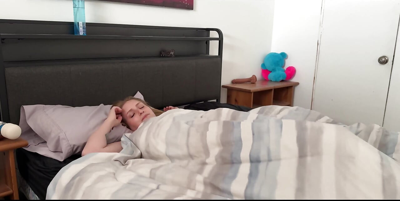 Geil wakker worden en spelen met mijn poesje