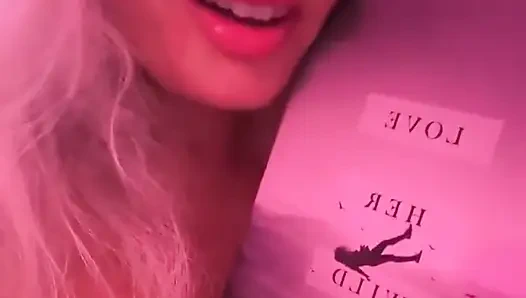 Mengatur suasana hati.