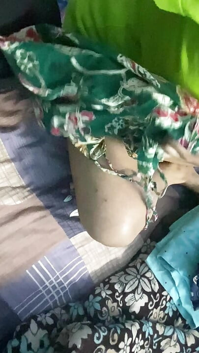 今日は私の曲線美のある美しいバービーとセックスする