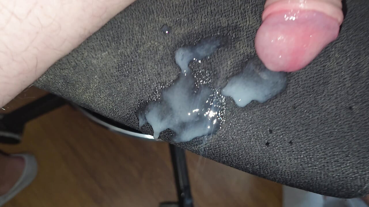 Horny Evening Big Dick Masturbation - Massive Close-up Cumshot with Lots of Cum