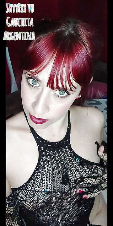 Shyyfxx, sua esposa está esperando você quente para quebrar seu pau! Role Play JOI