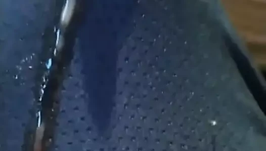 İç çamaşırında büyük ve kalın yükler!