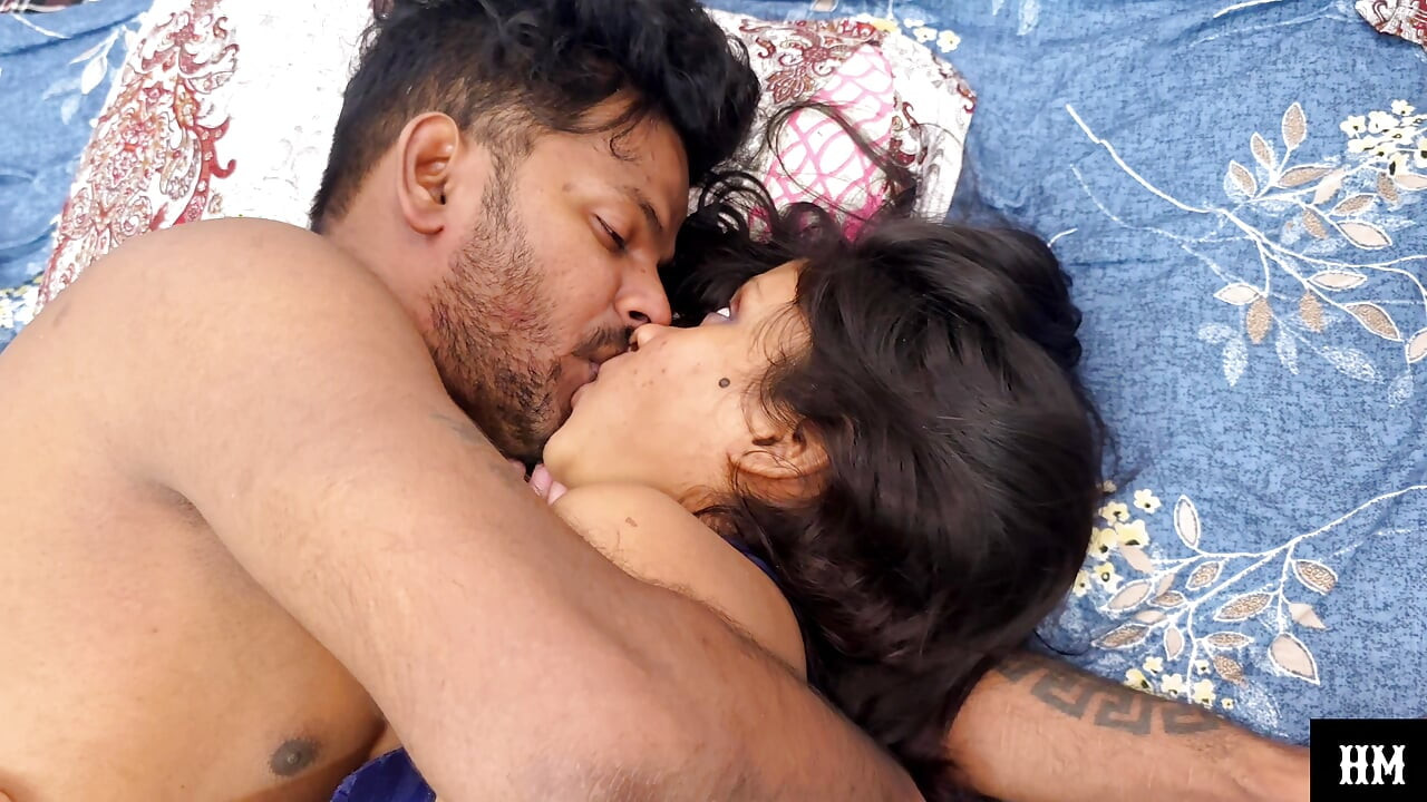 New young couple Making Sensational Romantic Moment and Hardcore Fucking Licking Kissing Desi Style Indian Asian Video