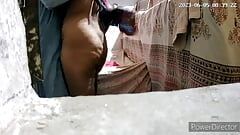 Indyjska uczennica i chłopak uprawiają seks w klasie 276