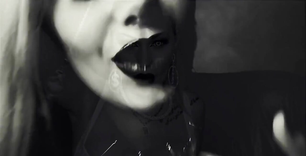 머리의 어지럼증과 더러움을 유발합니다! 그것은 또한 바이노럴 트리거를 포함, 심장 소리