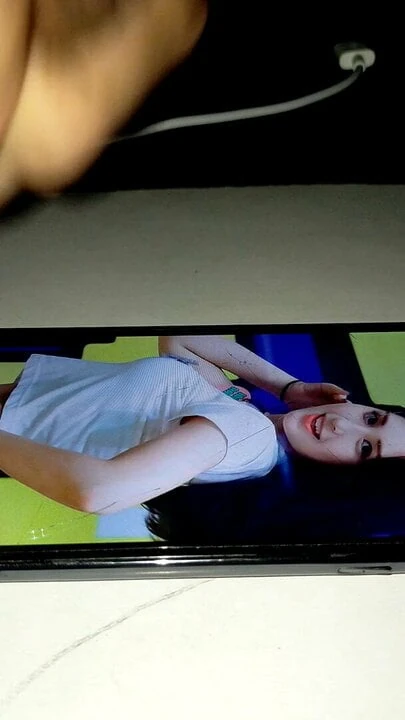 Somi cum tribute 1
