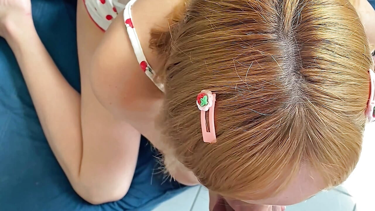 Vykouřil mi zadek, aby ho celý povalil svým penisem!
