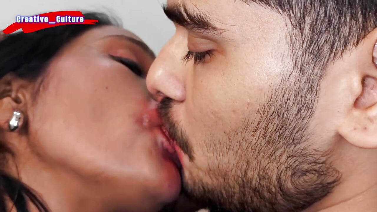 Desi hot couple ...