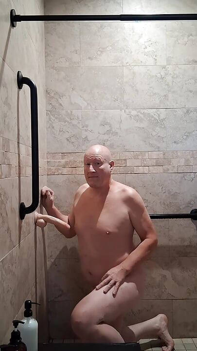 Ali uključite tuš