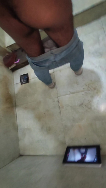Must-share moment from "Pakistani boy public bathroom"