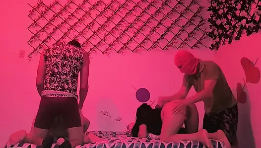 Zwei paare ficken gleichzeitig mit billigen huren aus Indien