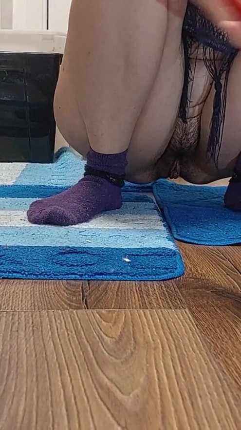 Sexy stepmom does housework naked. Hot Latina hairy pussy, big tits, big ass. | Clip 1