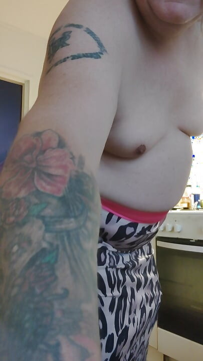 Gangstazz Fatty Belly Big Ass Sloppy drink on Stip Down In The Kitchen