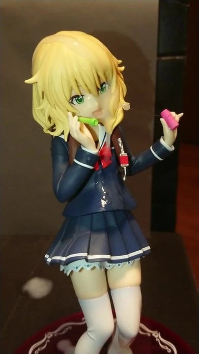 SOF momoka figure bukkake