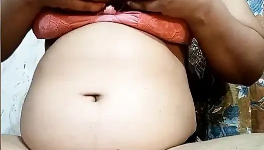 Yeni Bangladashi Modeli Taisha Islam