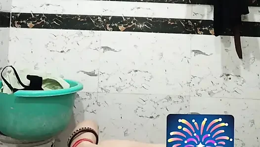 Priya Bhabi Nice Body Show