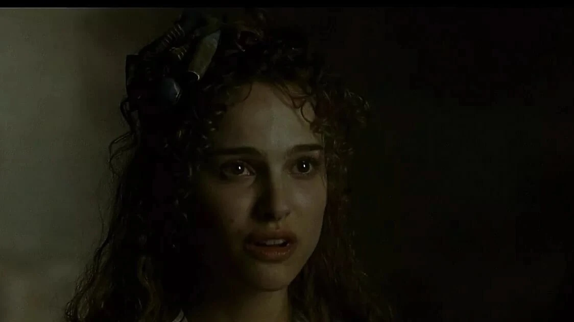 Natalie Portman all naked and rough movie scenes