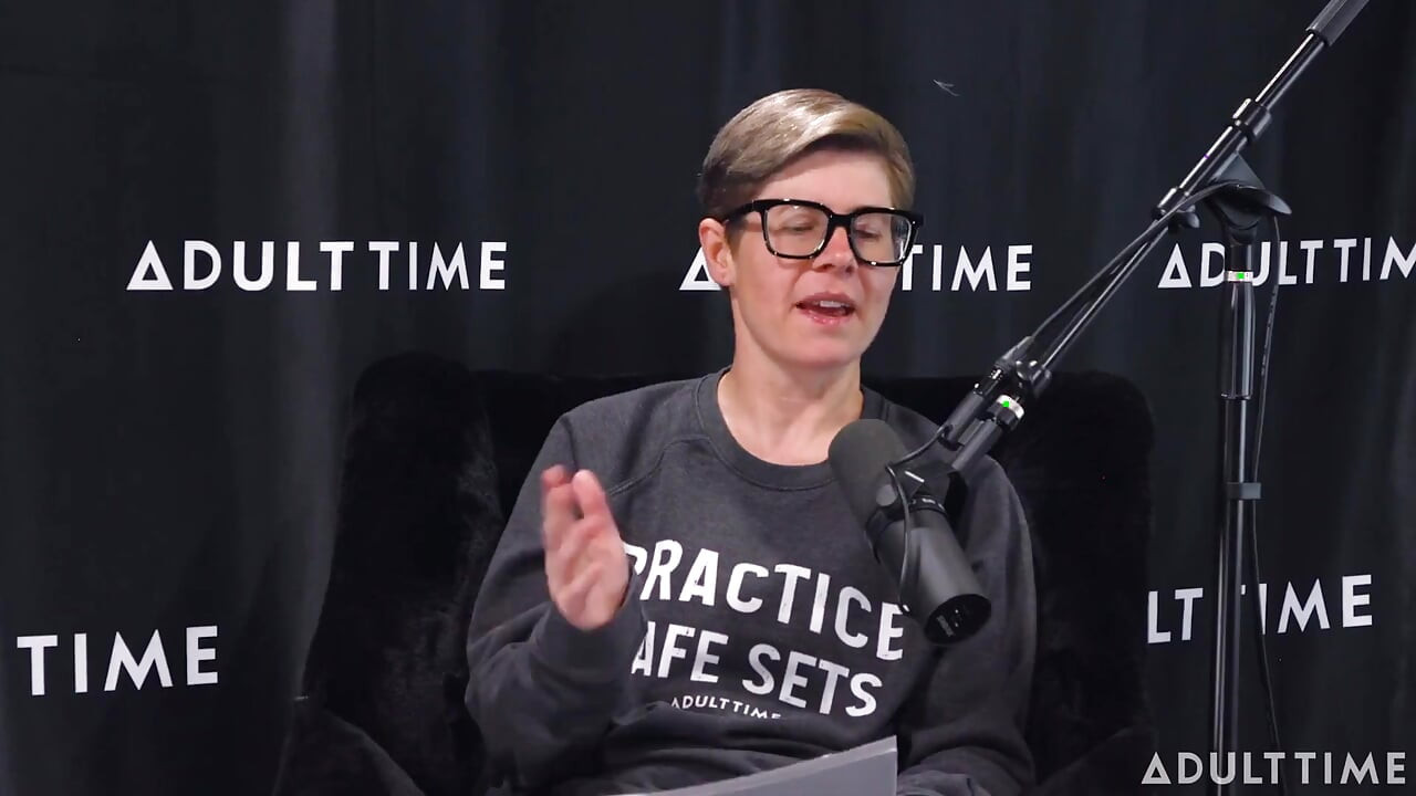 Lulu Chu & Octavia Red Good Literotica, Gooning & Escaping Camp Conversion | the Adult Time Podcast