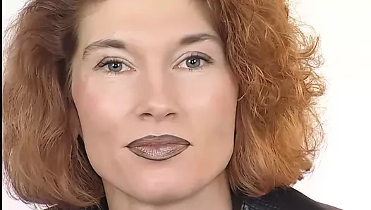 redhead milf fickt dildo beim casting