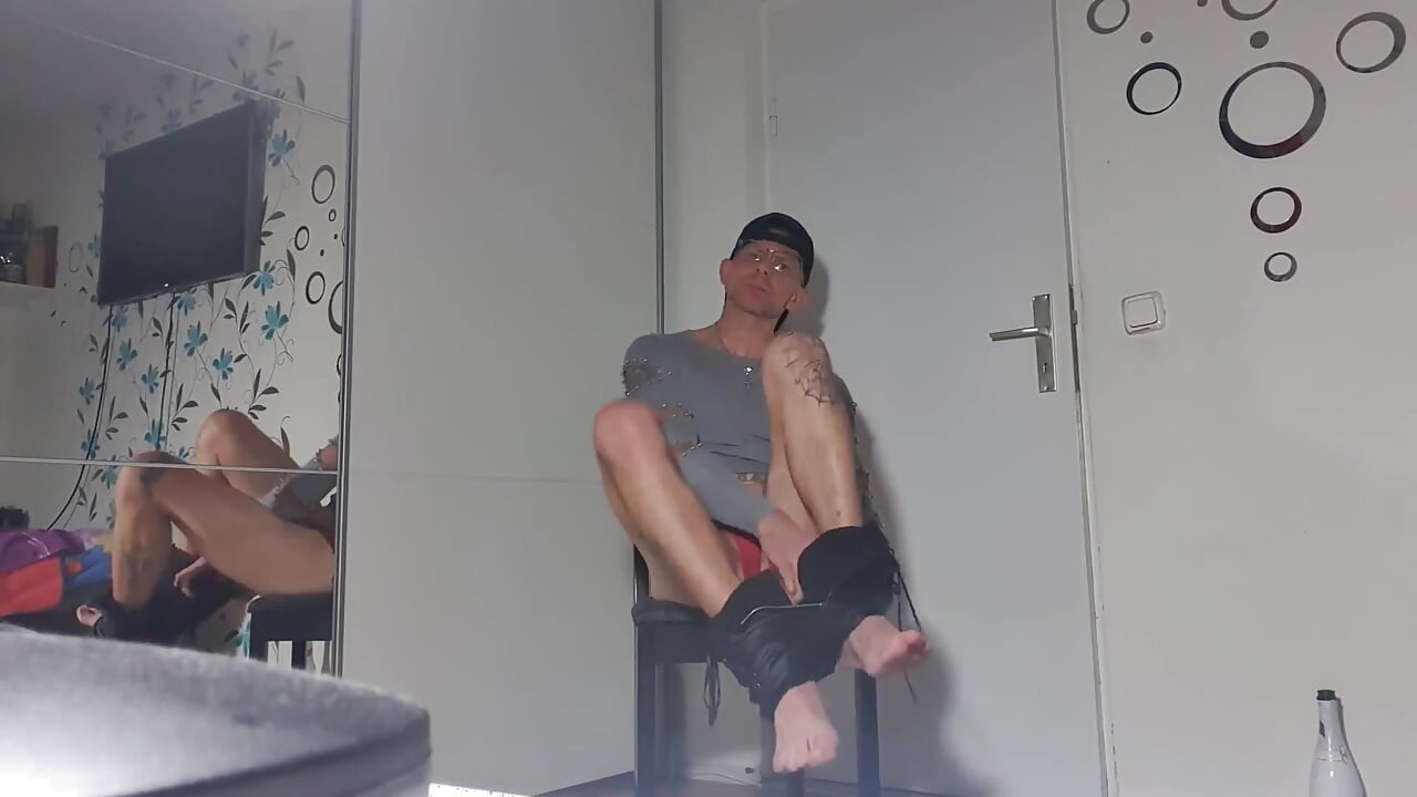 Dancing with striptease for the first time