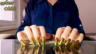 Tapping Nails Golden Nails