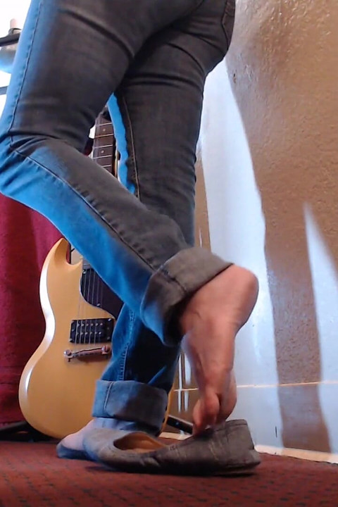 Gray Curly Ballet Flats Shoe Play