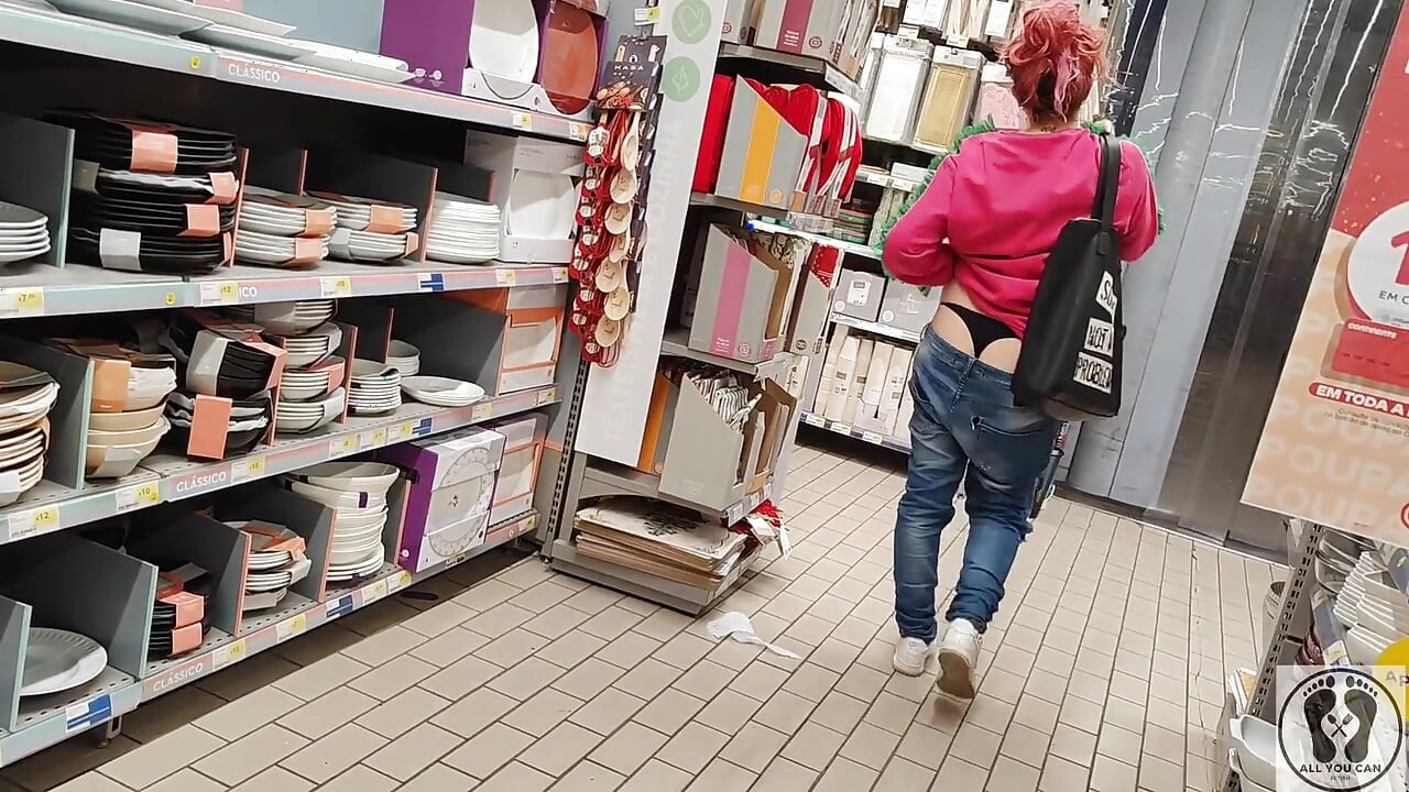Crazy Rebeca Addams in Jeans Buttcrack at the Supermarket