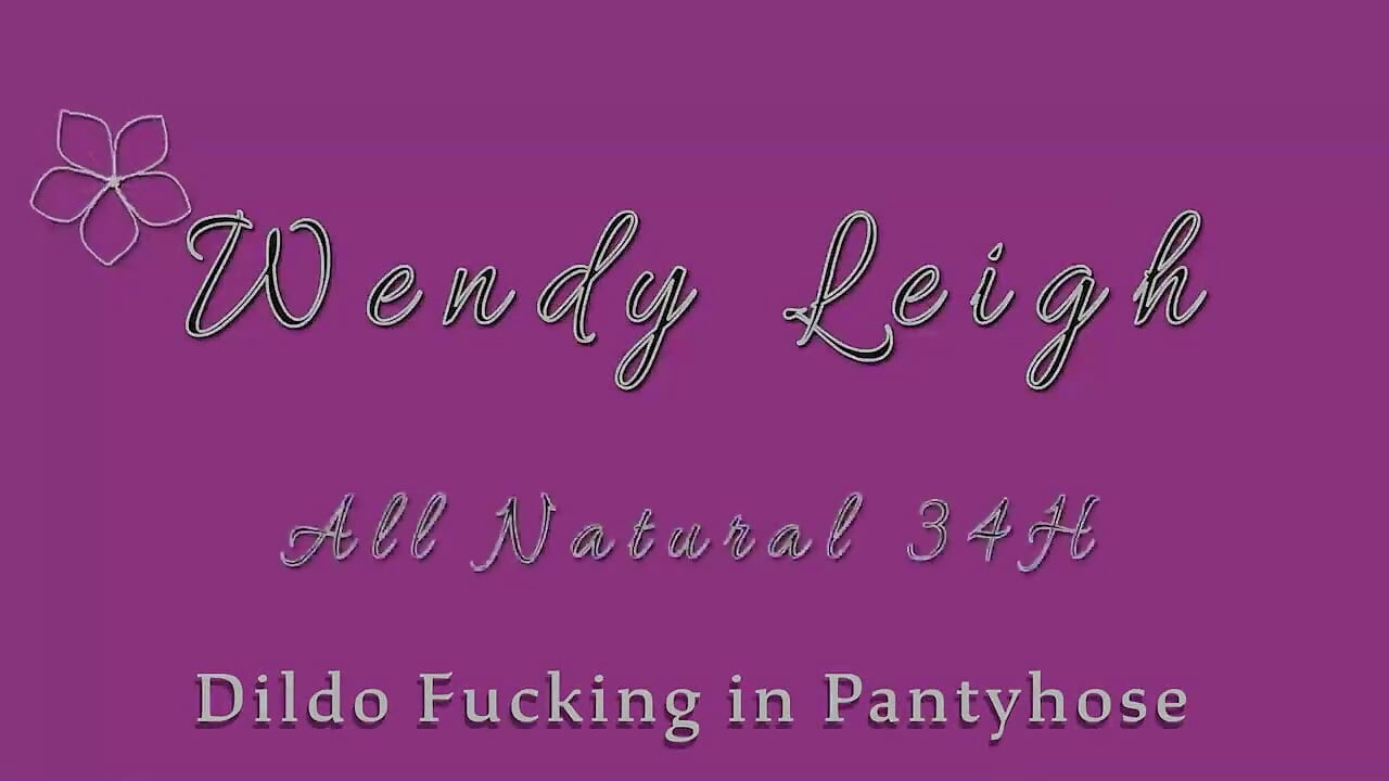Dildo Play in Pantyhose