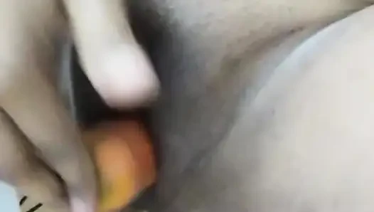 Wer wird sex mit ihrer schwägerin haben?