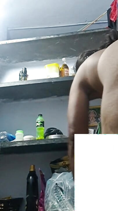 Mijn natte kutgat te zien in een videocall