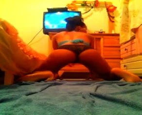 Dominicana perreando