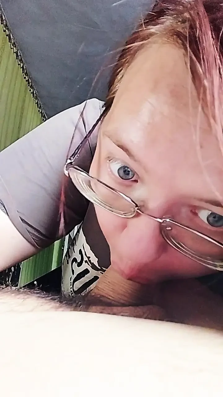 Amateur Girlfriend Blowjob Instead of Cooking - Curvy Brunette with Glasses Sucks and Jerks Cock