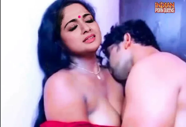 Actress Kavya Madhavan – Topless Neck Kiss in Movie