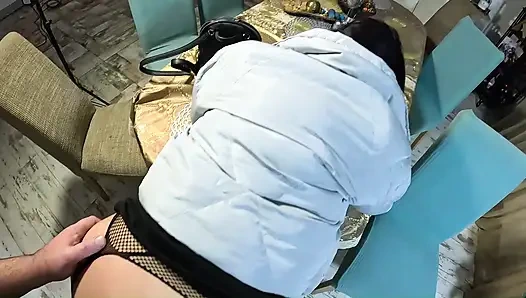 Büyük memeler, am frikik ve gırtlağına kadar alma 31 talimatı - sürtük sakso, yüz sikişi ve döl oyunu