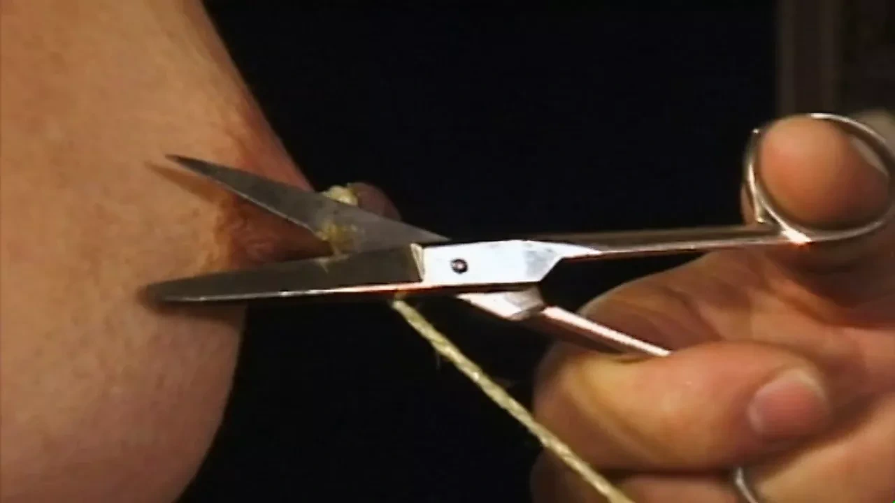 折磨的快感 - 第一集