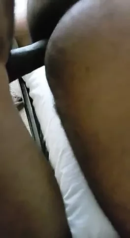 Down low discrete dl  Barbados man