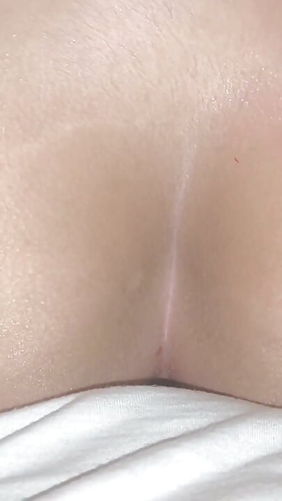 Πραγματική γυναίκα καβαλάει αραβικό μεγάλο πούτσο καουμπόισσα σε κοντινό σεξ