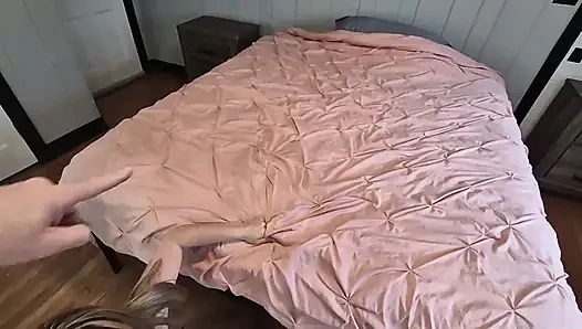 Echtes selbstgedrehtes sextape mit einer gesichtsbesamung