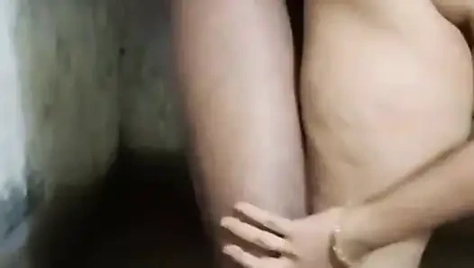 Badezimmer mich, bhaya bhabi macht sex, damit sie heiße momente erschafft