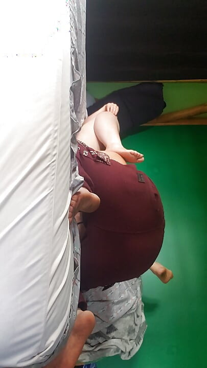 Bandits808 pounds pumps my Pussy
