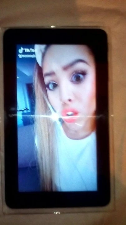 Počast spermi danna paola (#4)