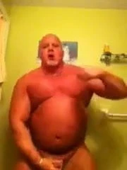 HOT MUSCLE BEAR