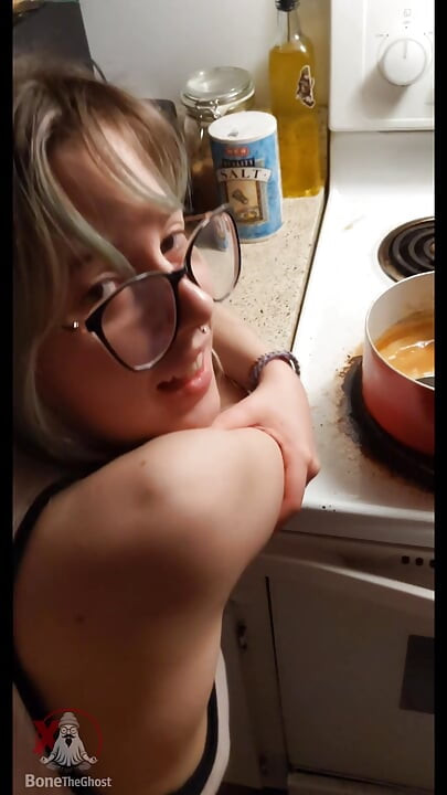 18 Year Old Teen Fucking Compilation - Icygic