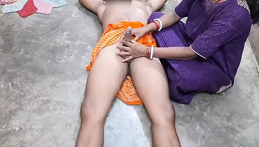 Tante seksi india dientot habis-habisan sama pacarnya