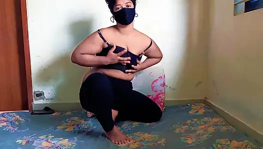 18 year old cute asian teen girl hot fingering.