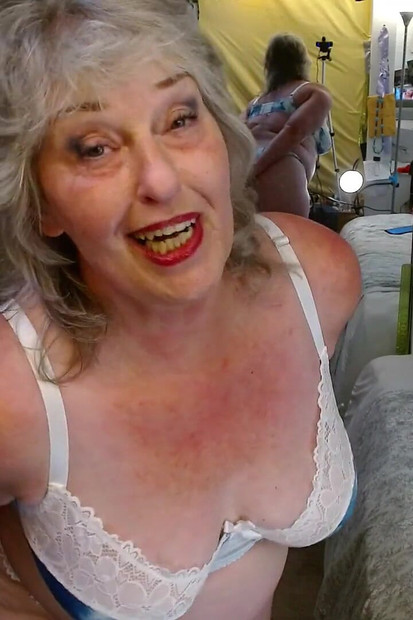 1270 Breeding Ir Roleplay and Verbal Humiliation with Mature and Curvy Dawnskye1962