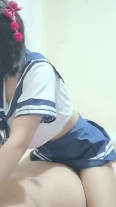 Cute Girl fucked by stepdaddy | Clip 1