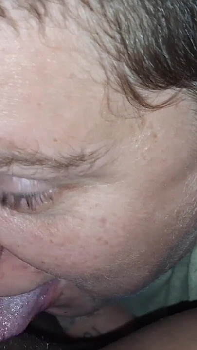 Eating my girl friend pussy til she nut in my mouth | Clip 1