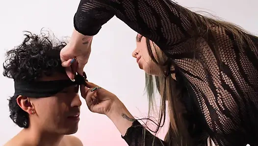 Bagaimana CARA BERPIKIR DOMINATRIX? CONTOH DOMINASI SAMA Andromeda