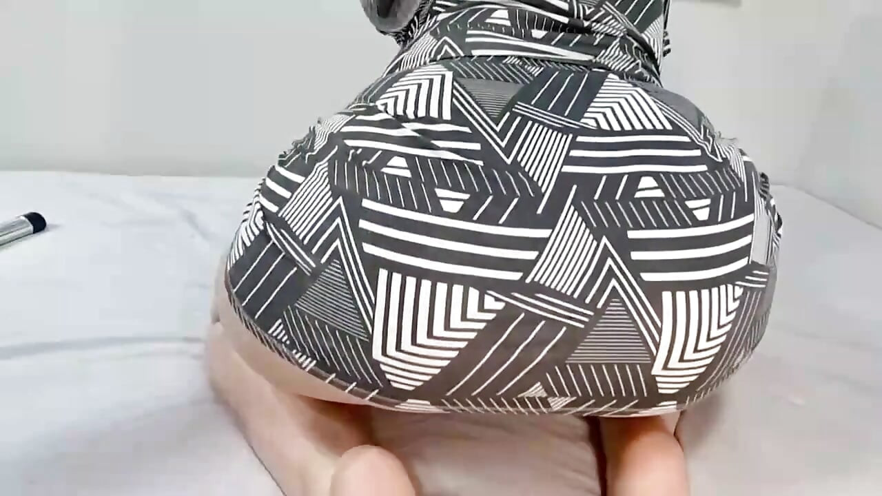 Debeljuškasta guza gladna kurca